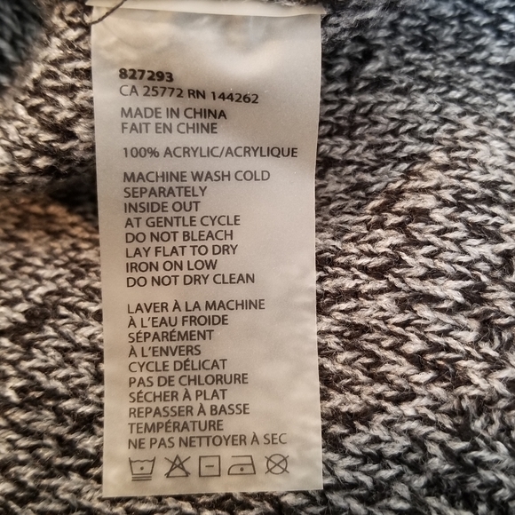 Black Tape_ Cable Knit Grey Sleeveless Vest Top - Picture 6 of 11